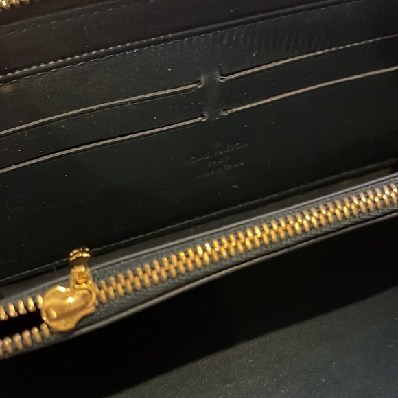 LOUIS VUITTON VERNIS ZIPPY WALLET - Picture 5 of 11